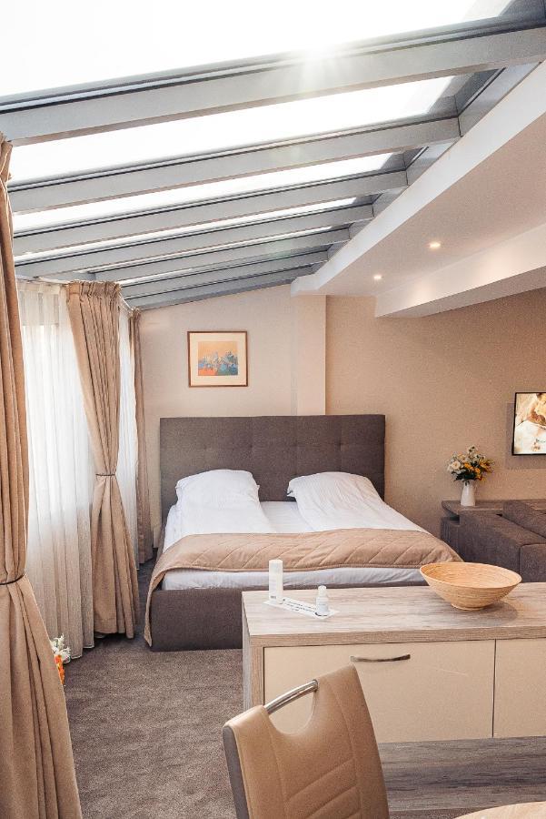 Cityscape Luxury Suites Plovdiv Esterno foto