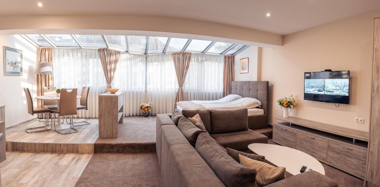 Cityscape Luxury Suites Plovdiv Esterno foto