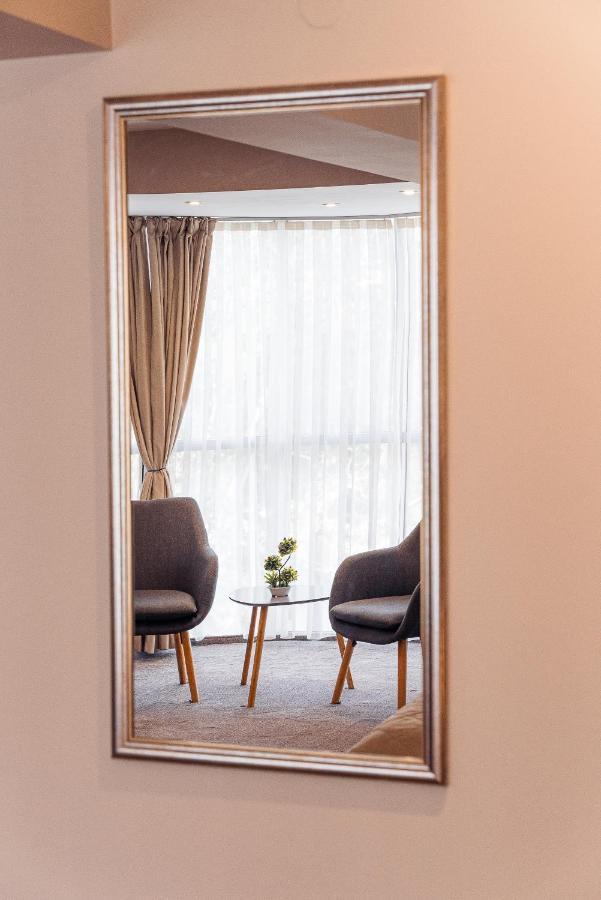 Cityscape Luxury Suites Plovdiv Esterno foto